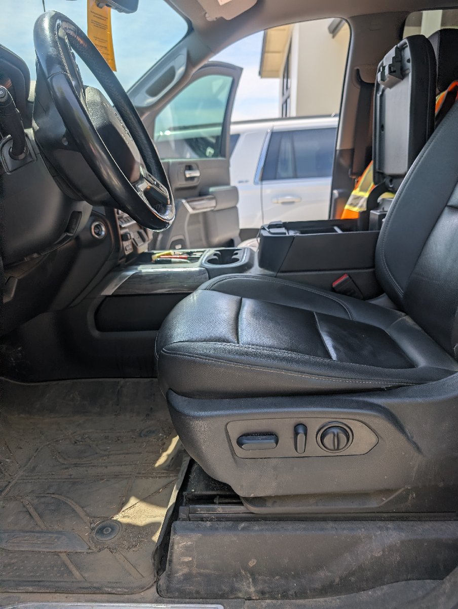 car detailing — Tiffany Stevenson