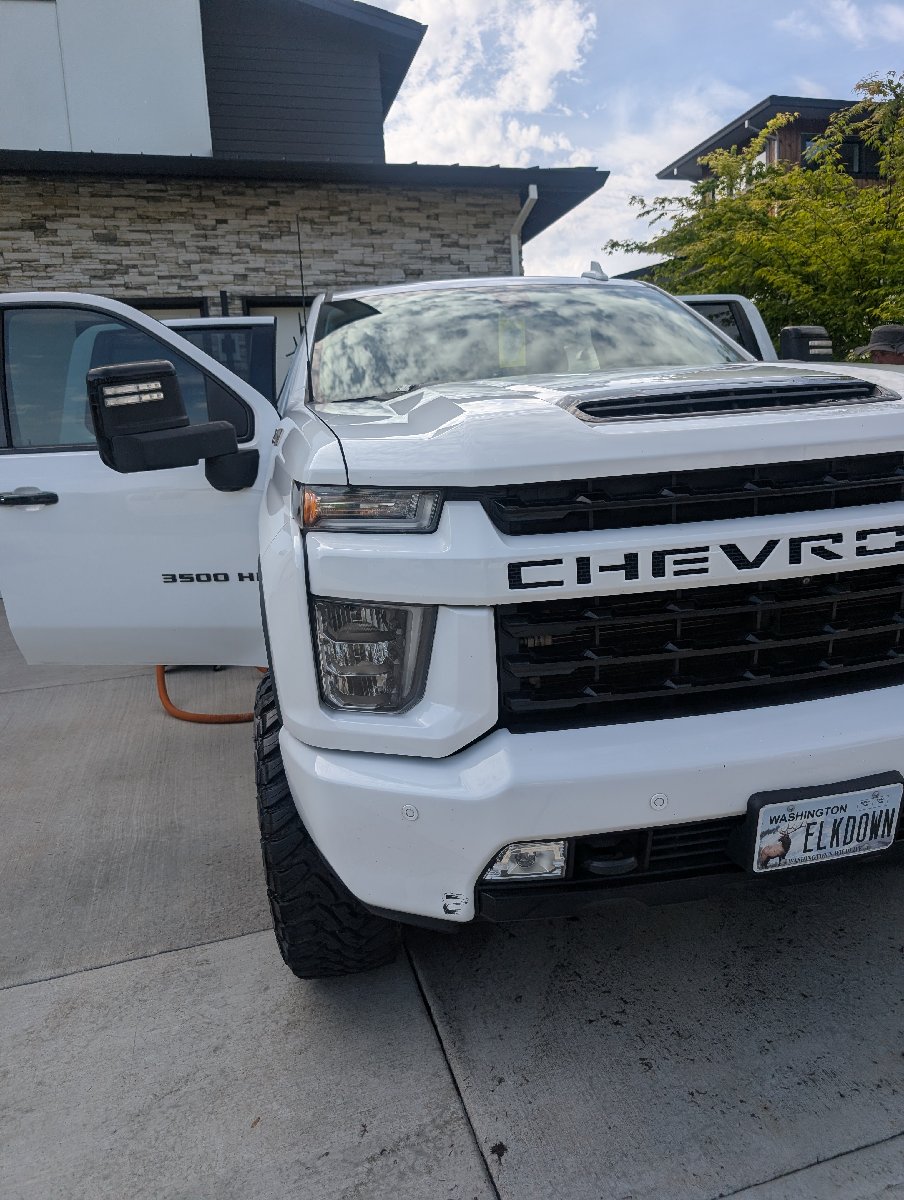 car detailing — Tiffany Stevenson