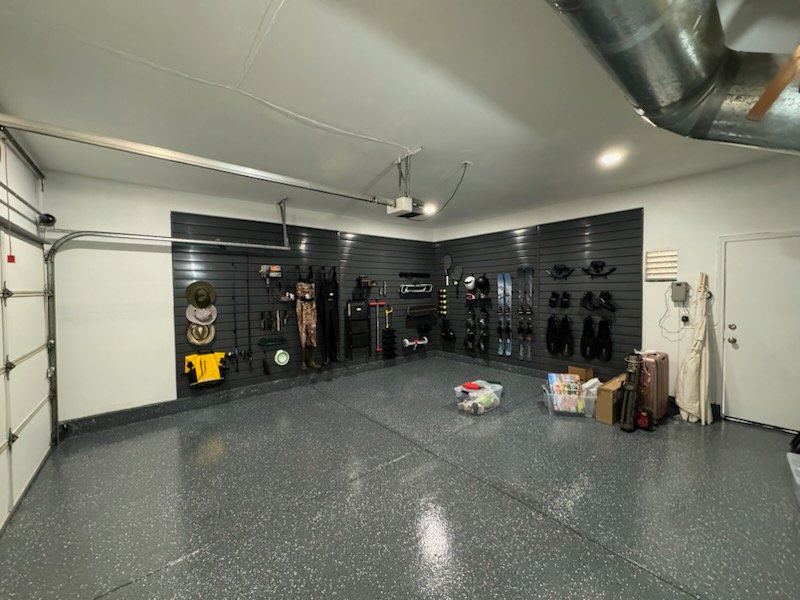Epoxy Floor & Garage Remodeling — Dmitrii Mankovskii