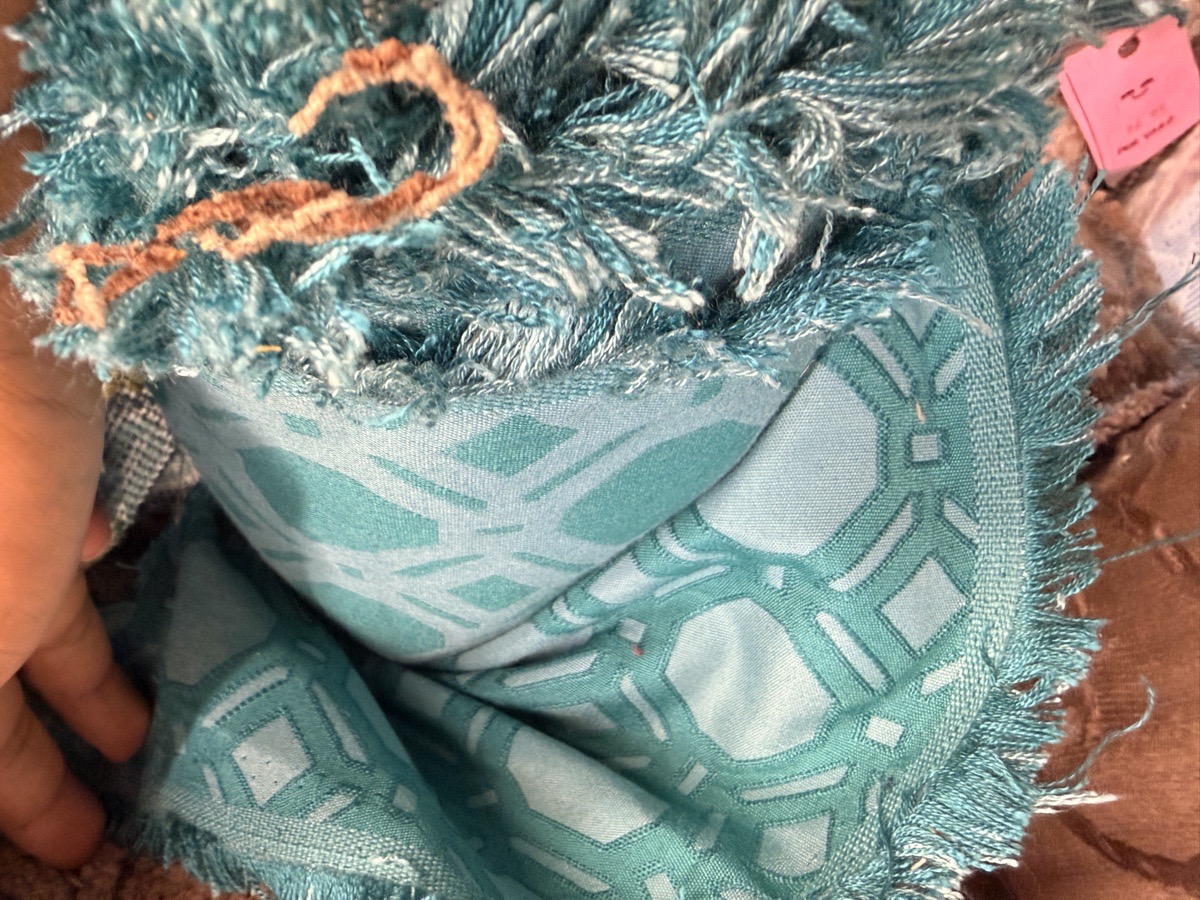 P&R quality service LLC — Everest Reupholstery 