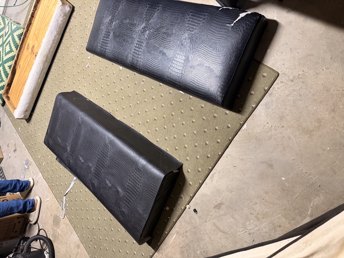 P&R quality service LLC — Everest Reupholstery 