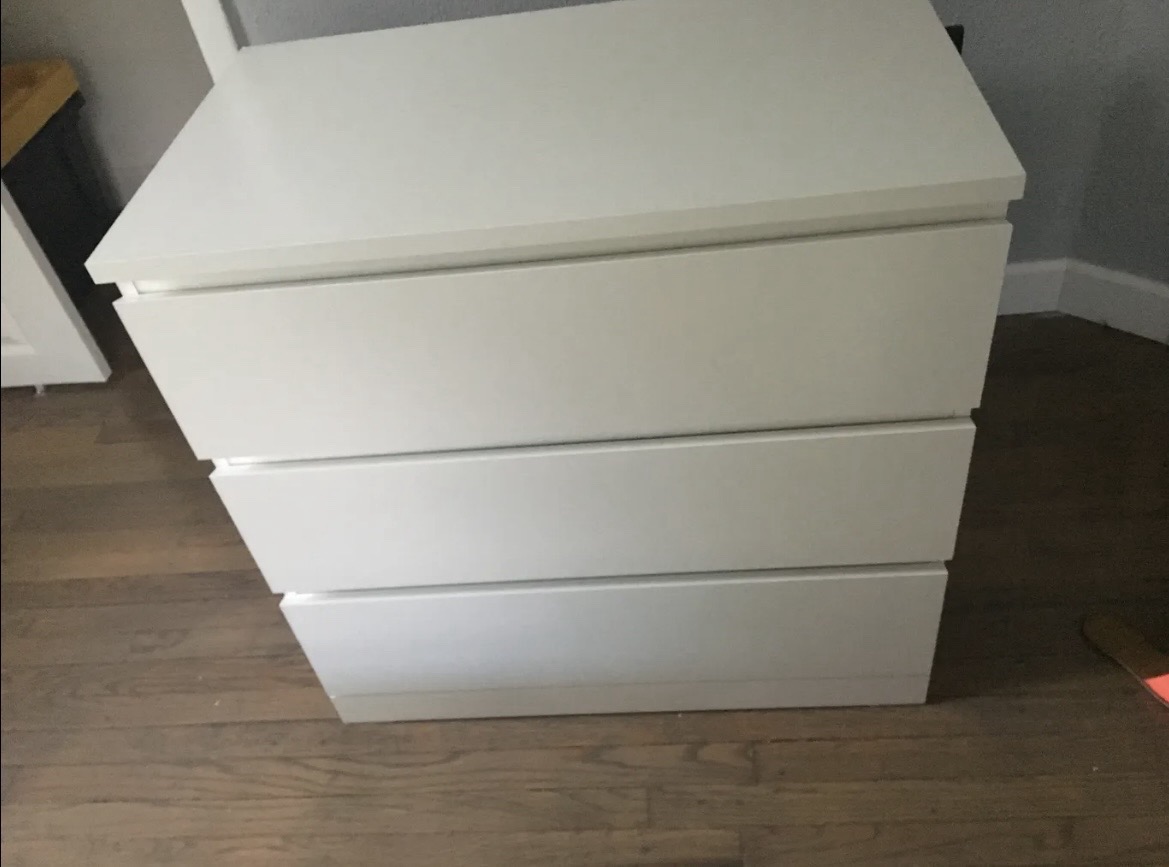 Furniture Assembly — Cartan