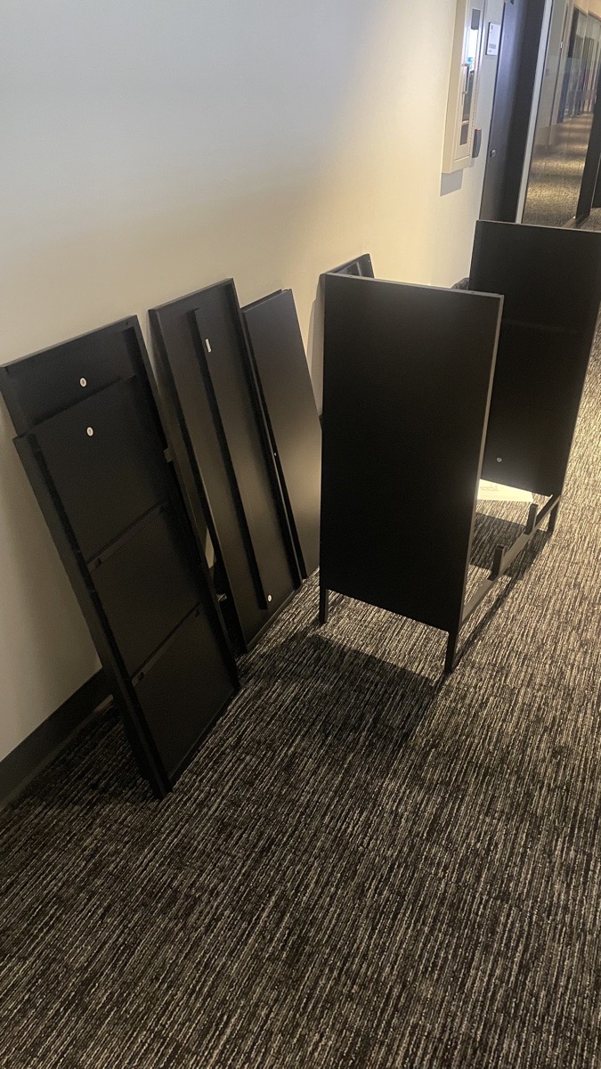 Furniture Assembly — Cartan