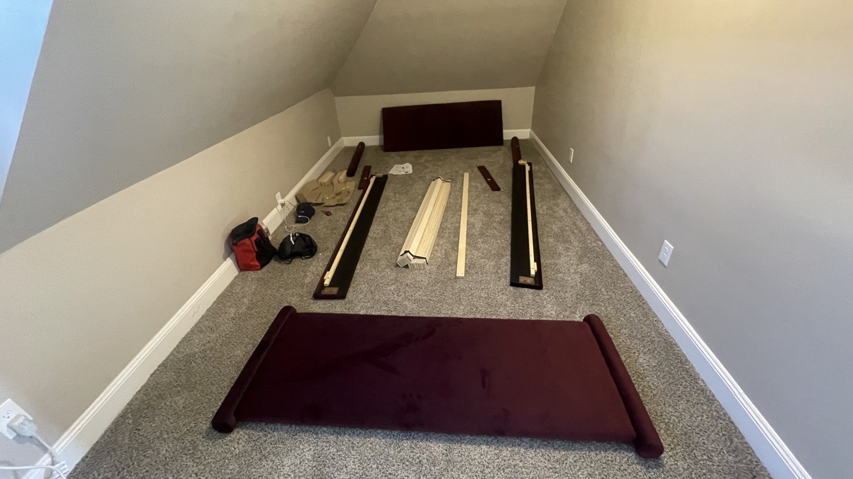 Furniture Assembly — Cartan
