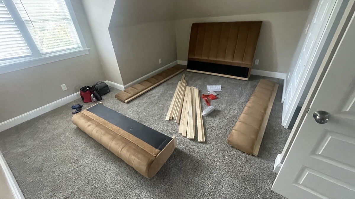 Furniture Assembly — Cartan