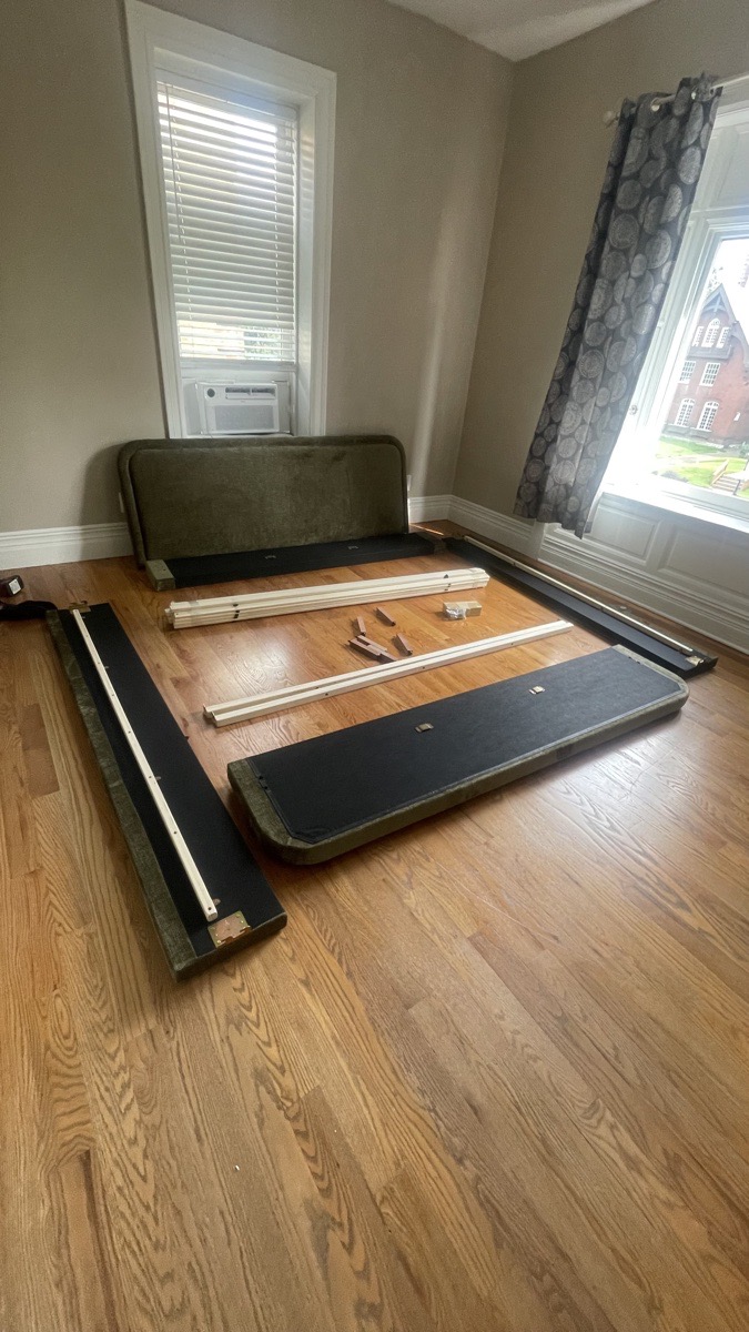 Furniture Assembly — Cartan