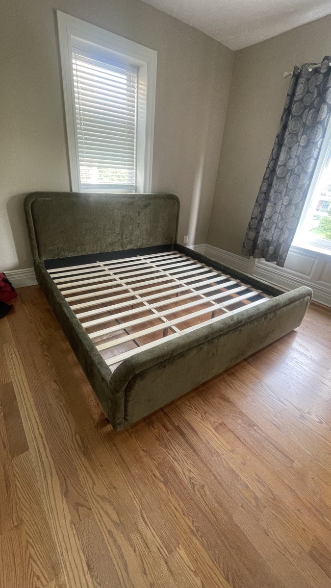 Furniture Assembly — Cartan