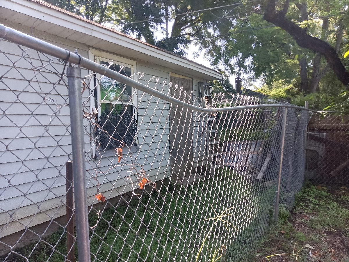 Chain link fence repair — James Handyman Services 