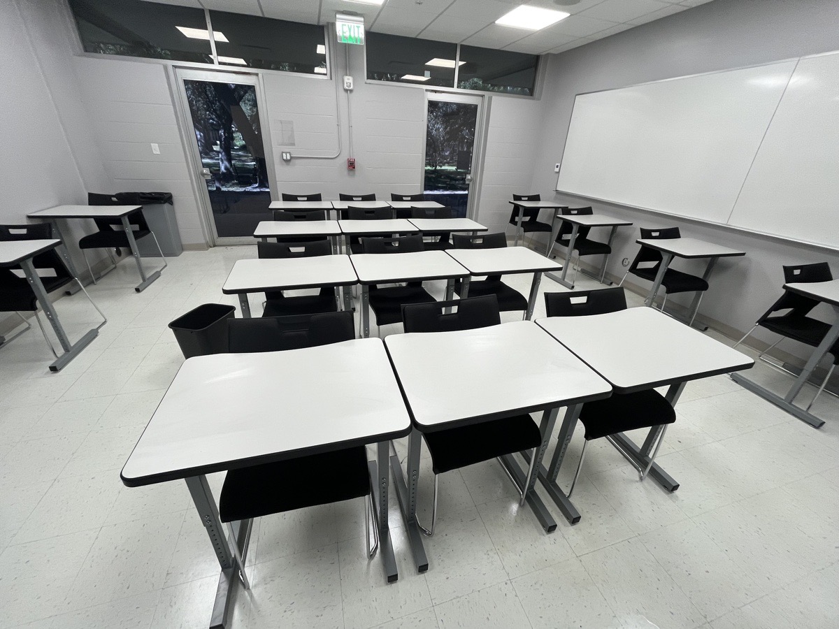 school — Feliciano Reyes