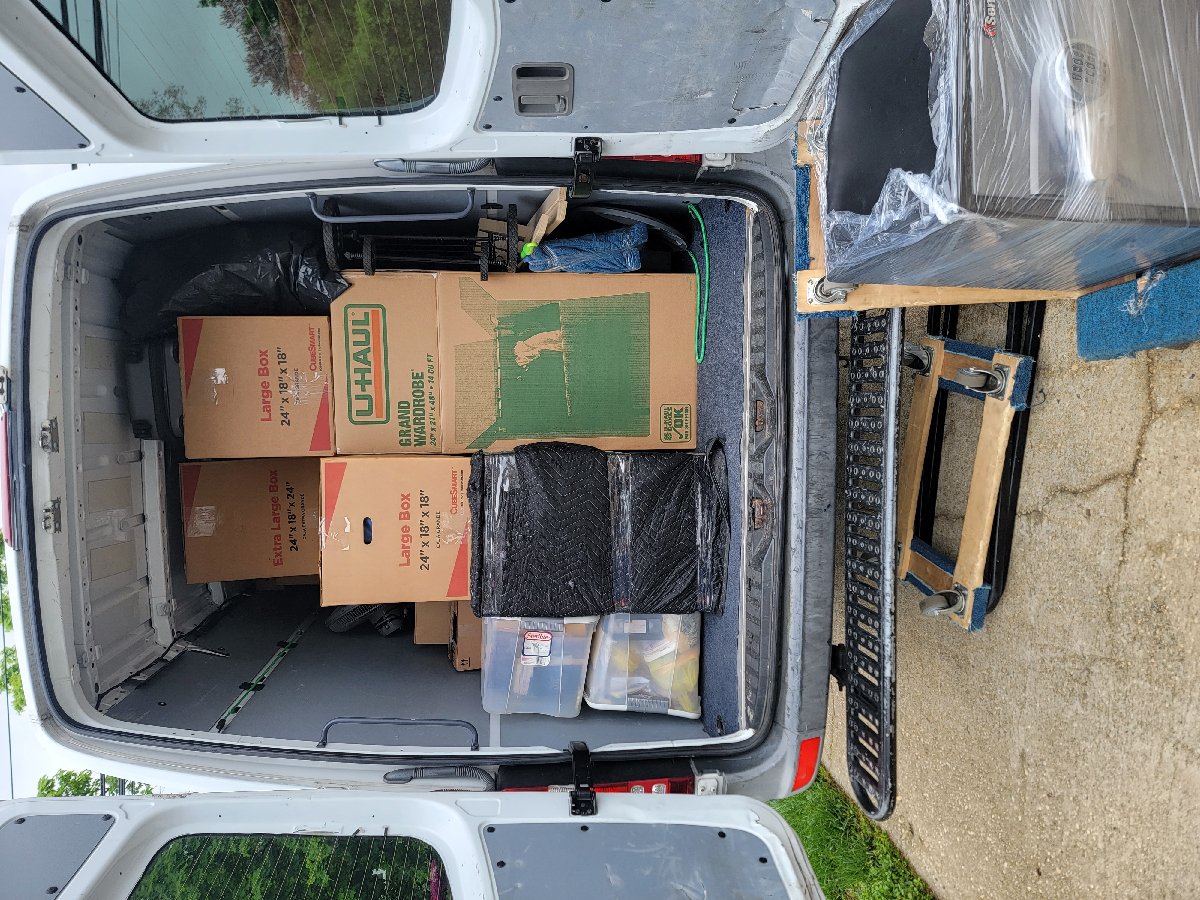 Furniture Pick-up and Delivery — Juan Alberto Santiago