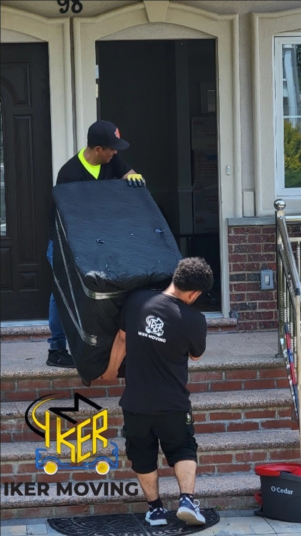 Professional Moving & Furniture Protection — Juan Alberto Santiago