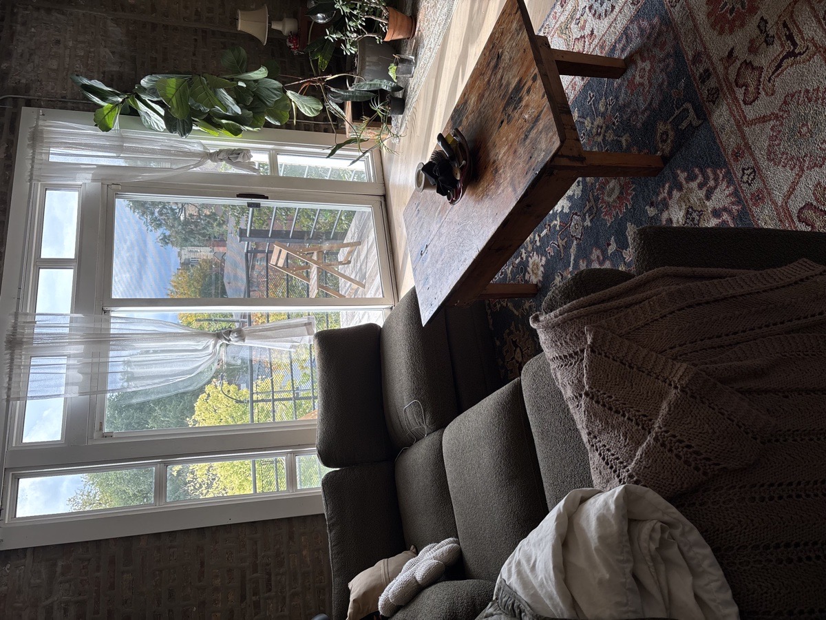 housecleaning — Jennifer Sanchez