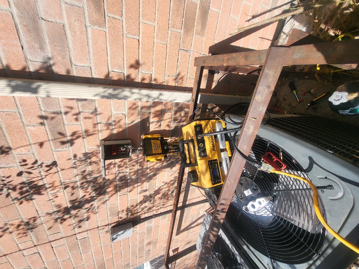 hvac residential — Luis Montes