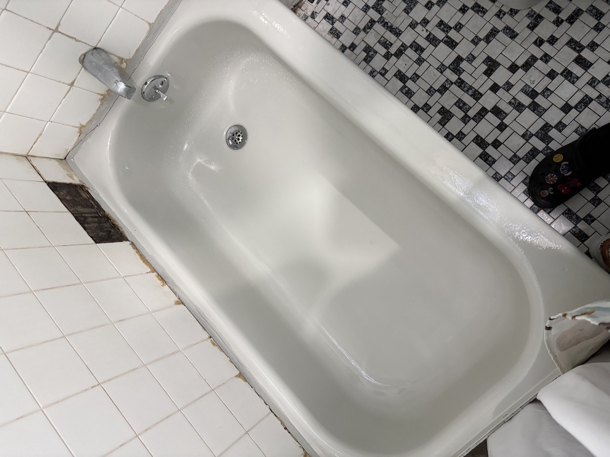 bathroom repair — cesar julio 48