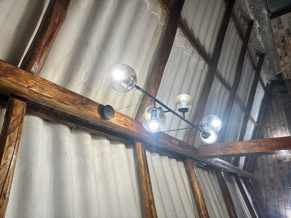 Big House proyect — BROTHERS CriolloS