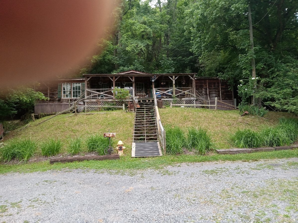 Fromt porch deck on Coe Home — Ron Coe