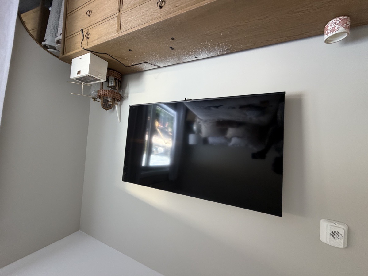 tv mounting — Marquette Warren