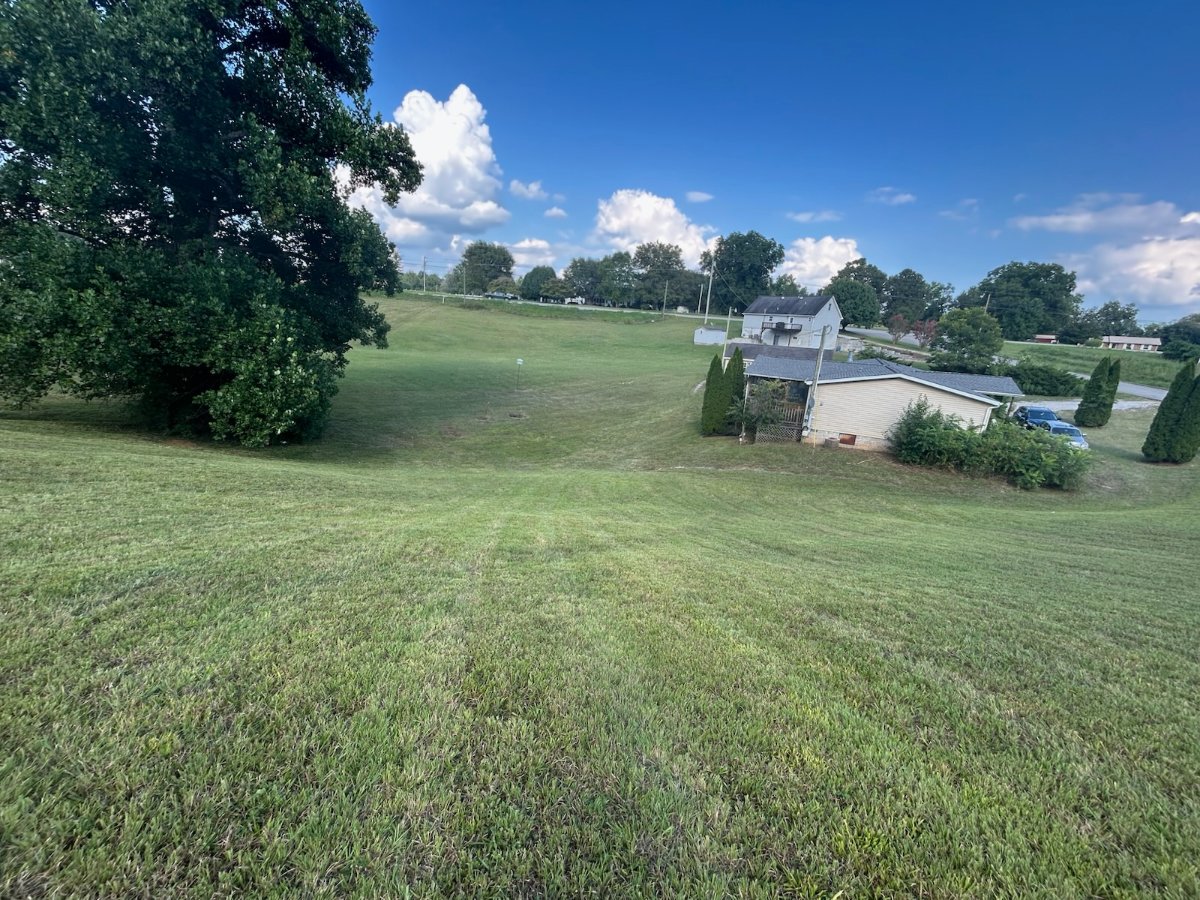 D&S Mowing Landscaping LLC work photos — Damon Bivens