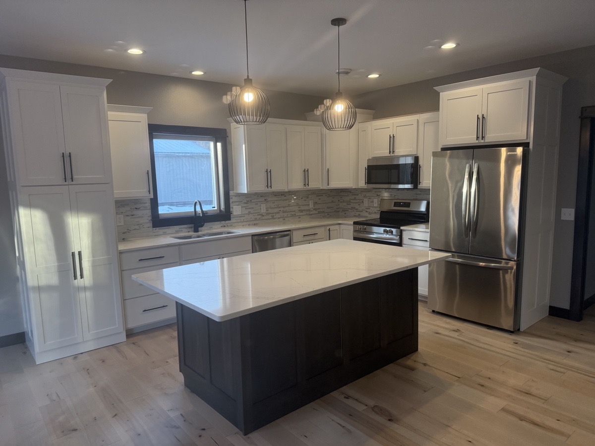 Outdoor kitchen — TA Sunshine Properties