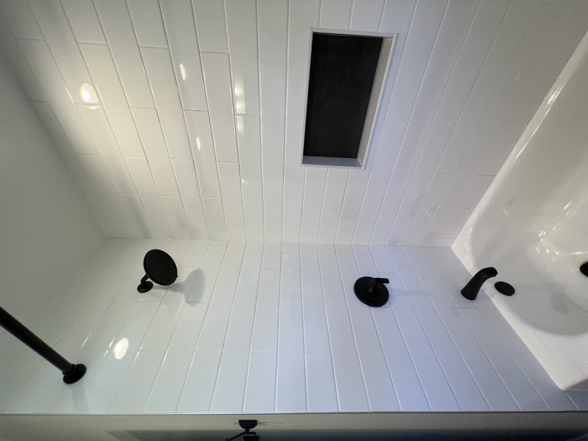 bathrooms remodeling — Taras