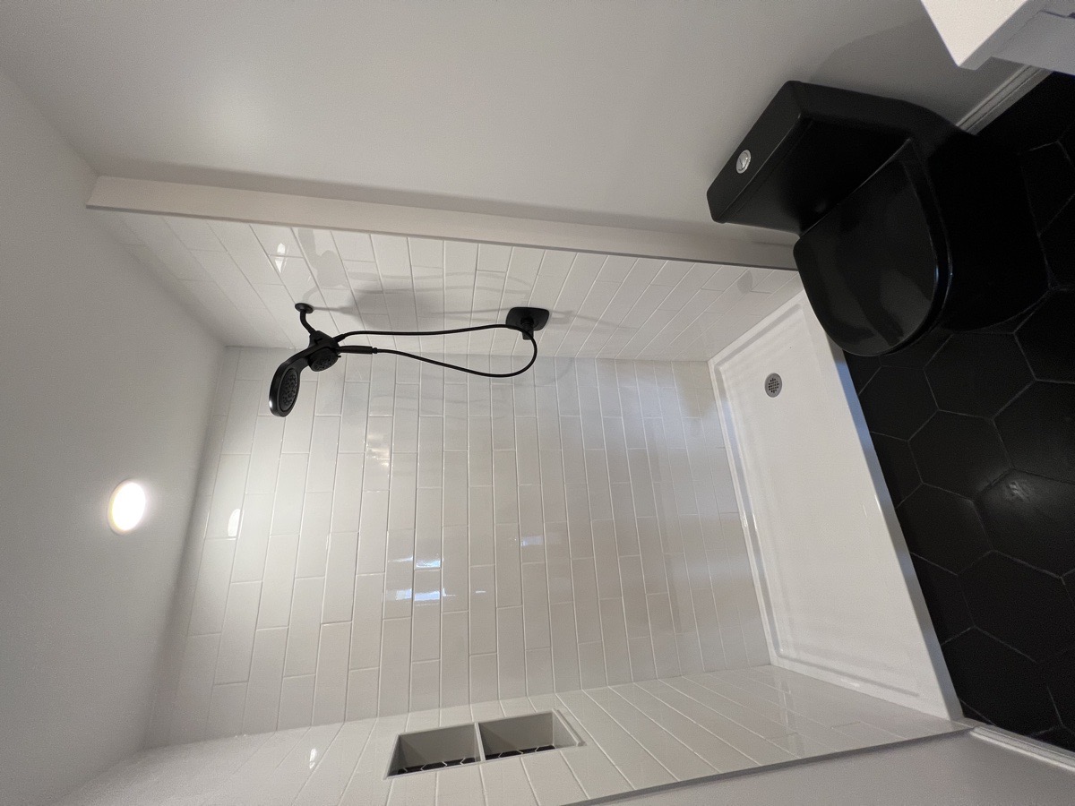 bathrooms remodeling — Taras