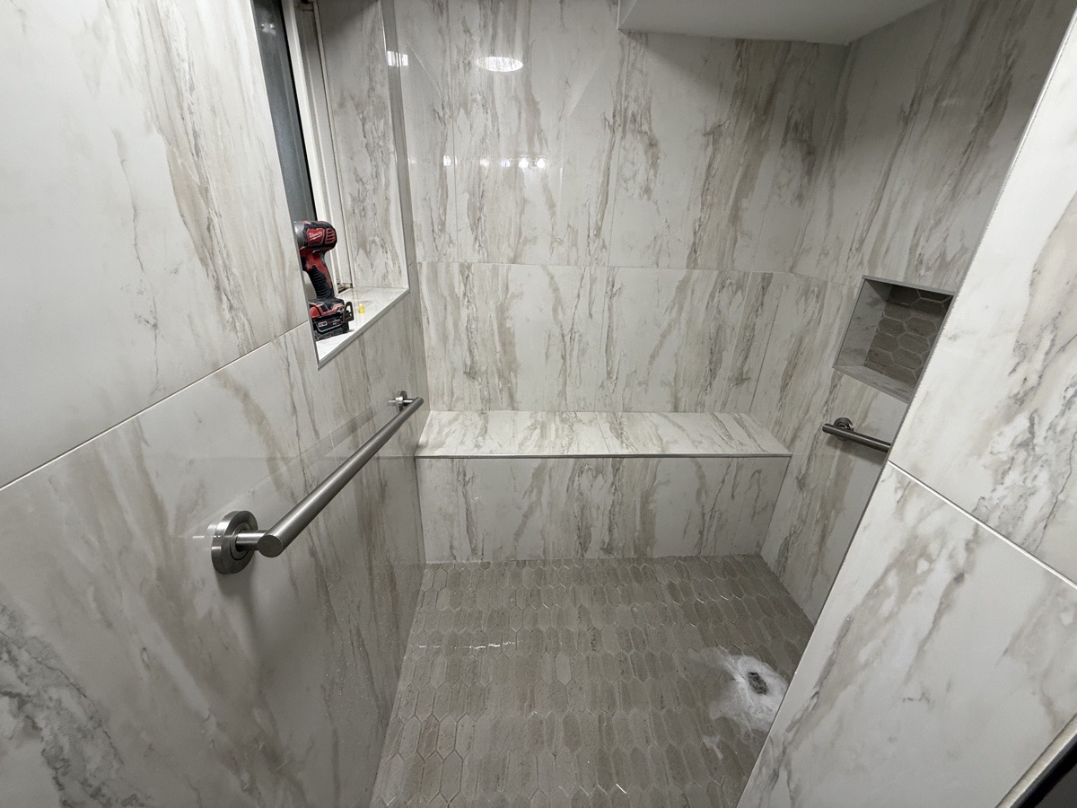 bathrooms remodeling — Taras