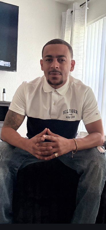 Robinson Mena 
