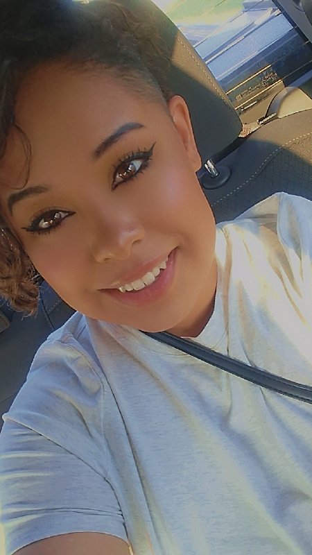 Shania M