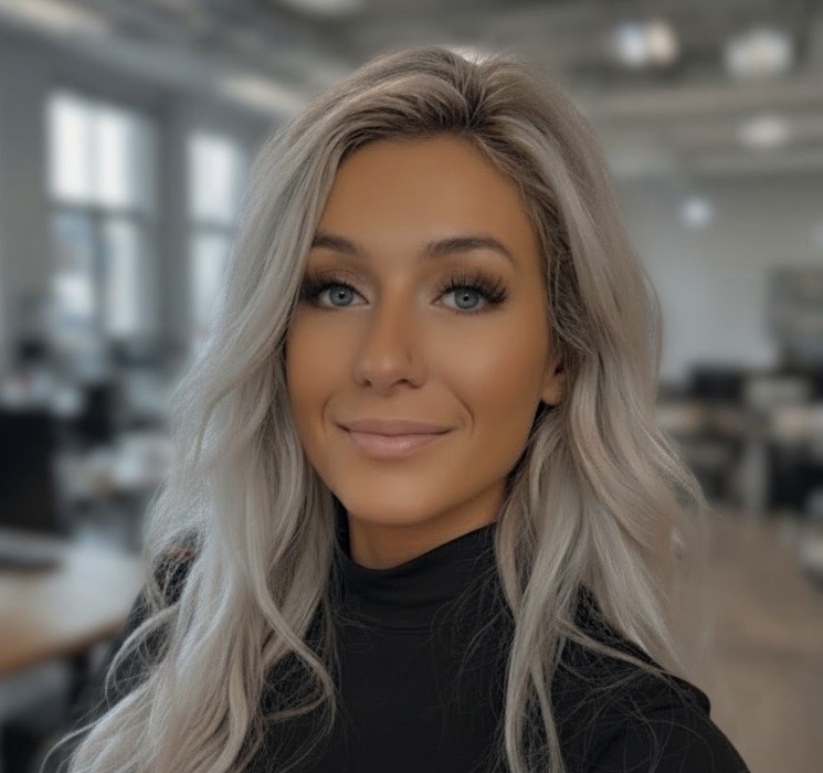 SarahNicole Dixon