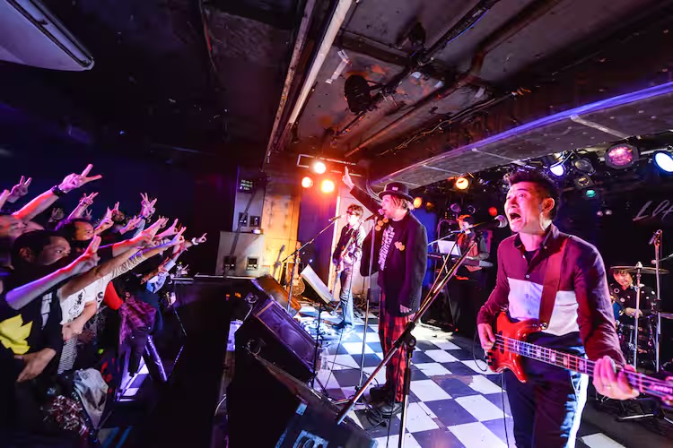 再結成宣言 写真 1