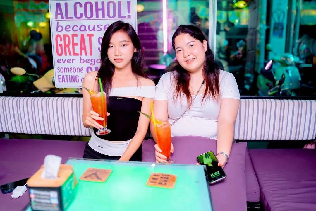 V Lounge & -11 Ice Room Pattaya