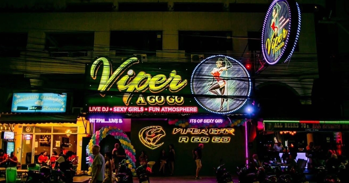 Viper Bar A-Go-Go Pattaya Banner