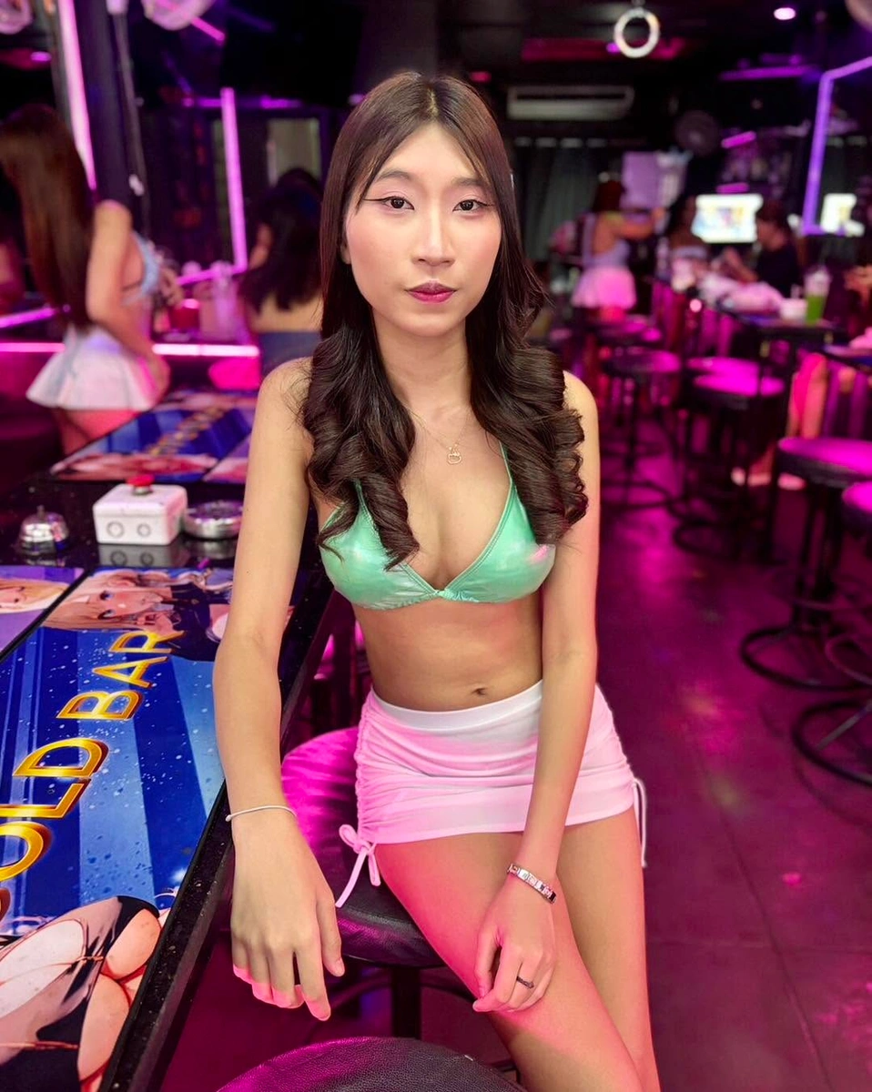 Gold Bar Pattaya