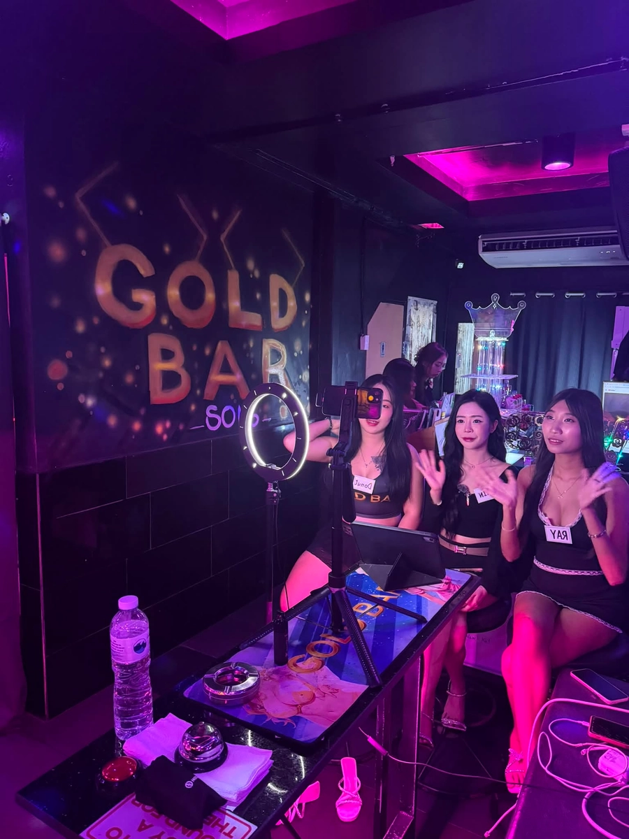 Gold Bar Pattaya