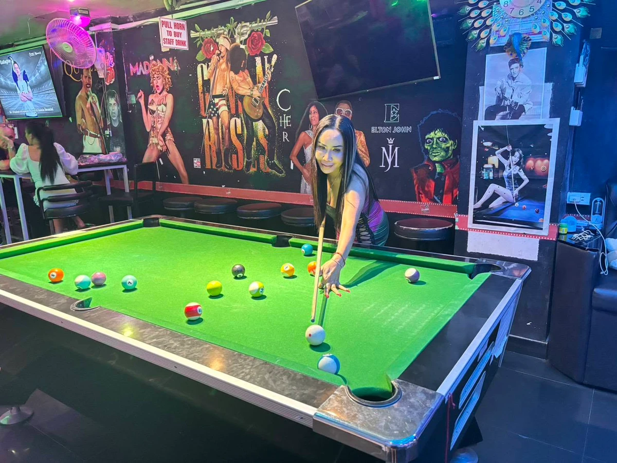 99 Cheers Bar Pattaya