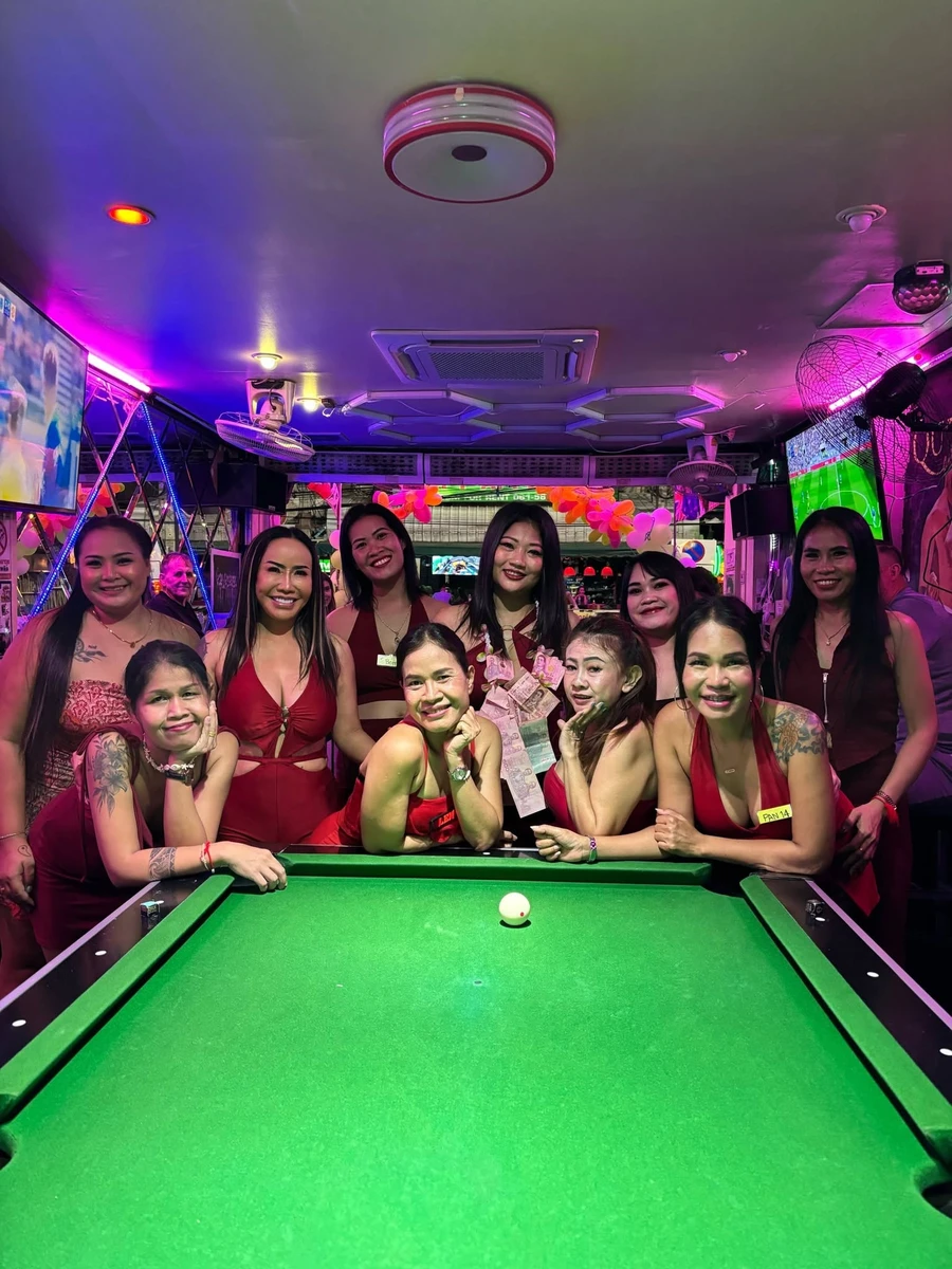99 Cheers Bar Pattaya