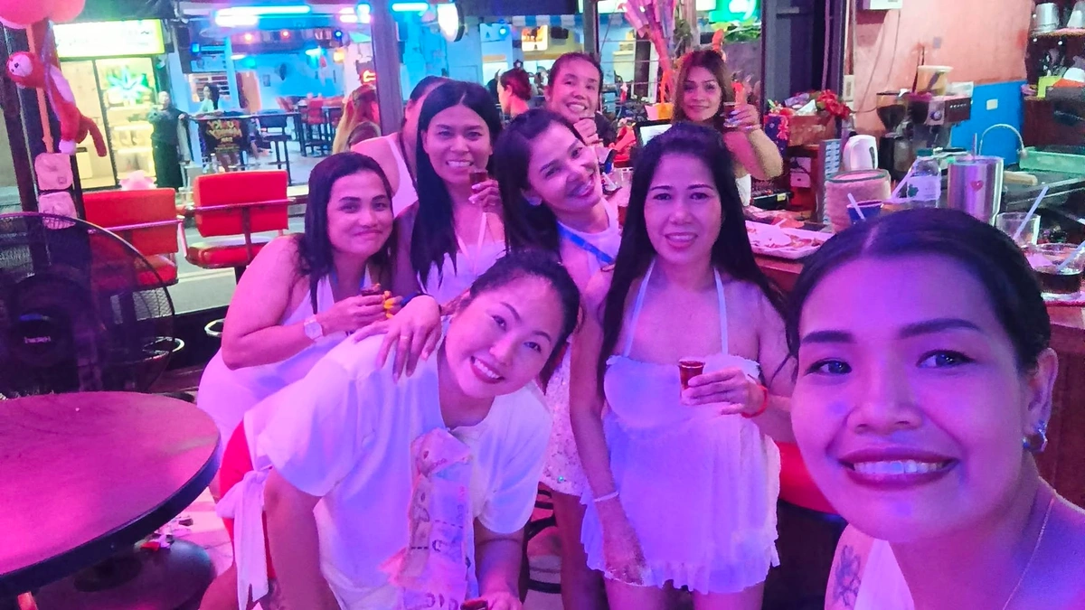 Friendship Bar Pattaya
