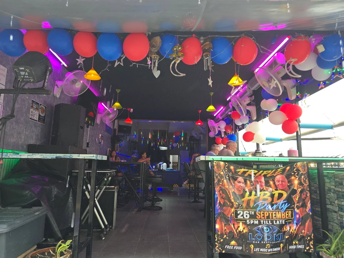 Looki Bar Pattaya