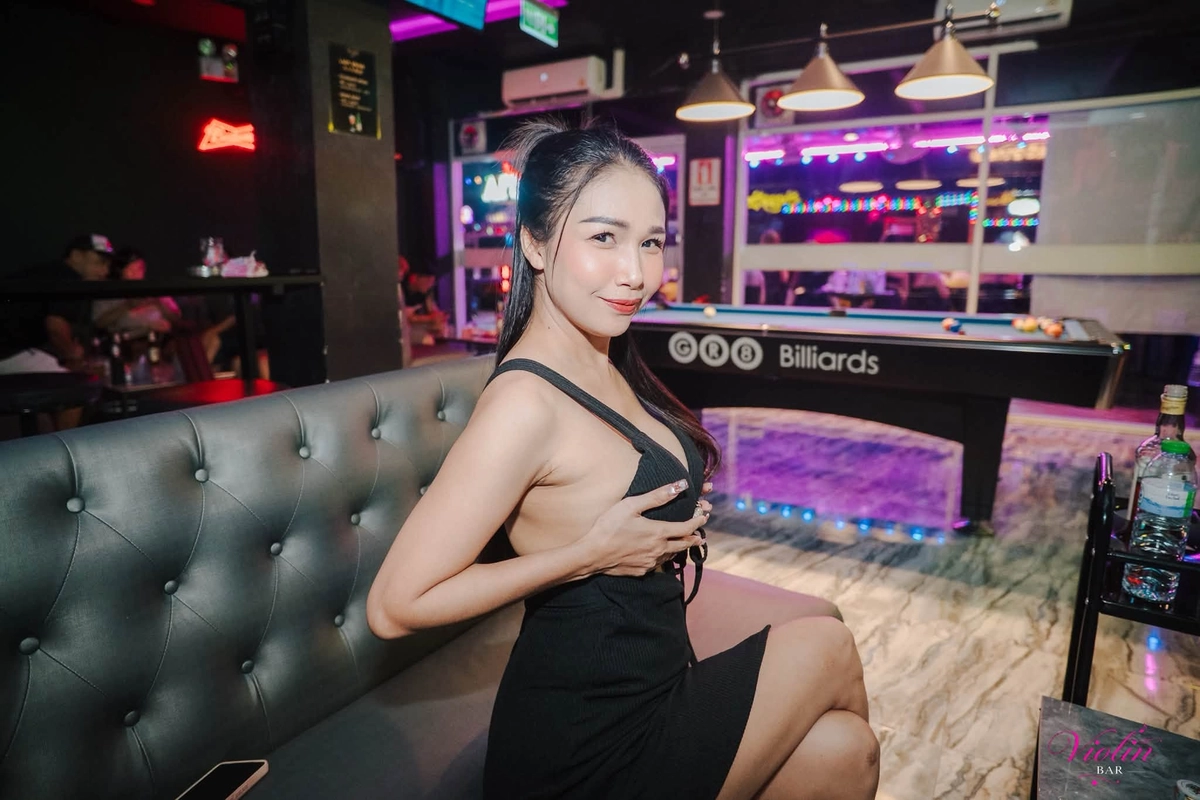 Violin Bar Pattaya