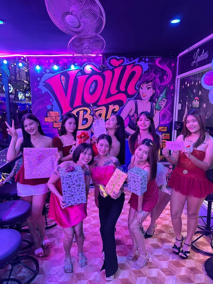 Violin Bar Pattaya