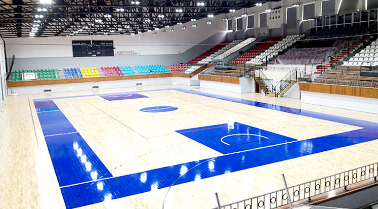 Atatürk Kapalı Spor Salonu mekanı