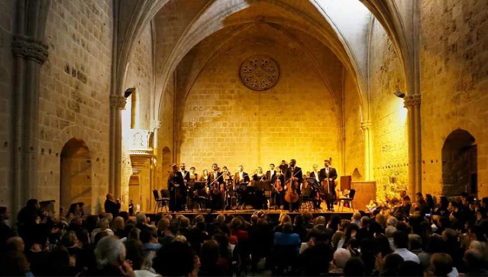 Bellapais Manastırı mekanı