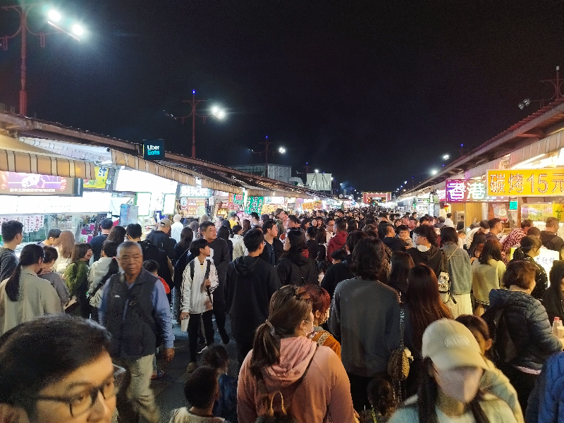 東大門夜市的人潮~~~