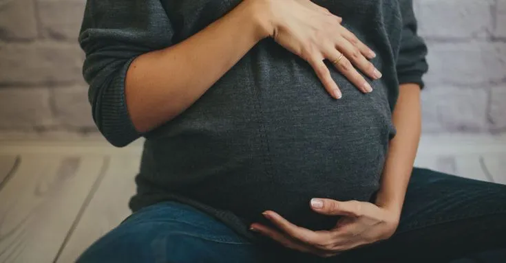 Rüyada Annenin Hamile Olduğunu Görmek Ne Anlama Gelir? image