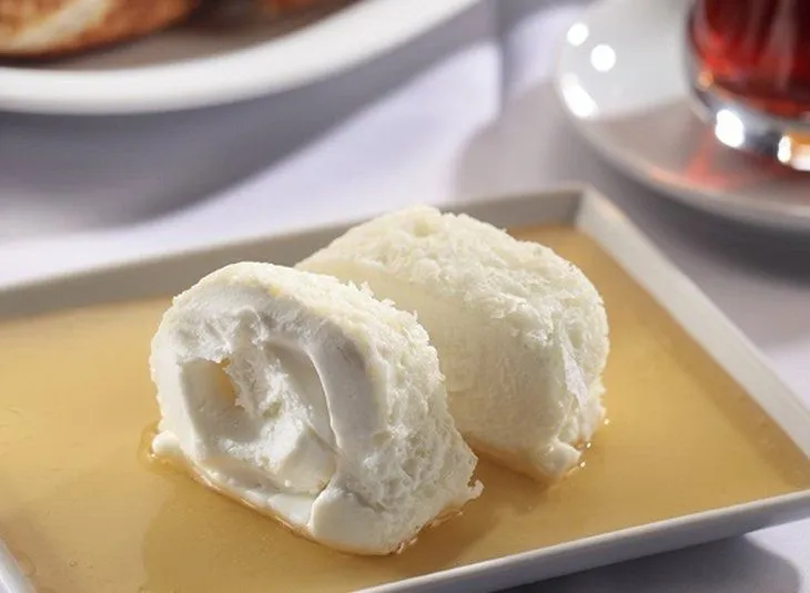 Rüyada Kaymak Görmek