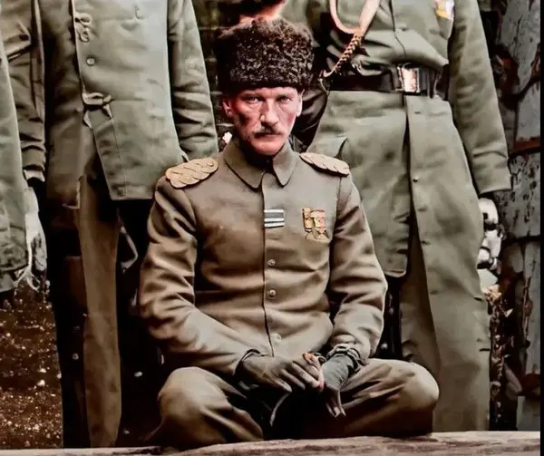 Rüyada Komutan Görmek Ne Anlama Gelir? Neye İşarettir?