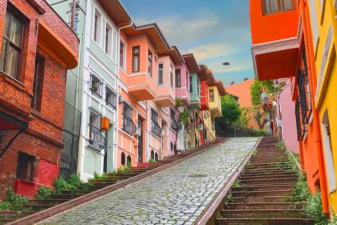 Rüyada Yokuş Çıkmak Ne Anlama Gelir? Neye İşarettir?