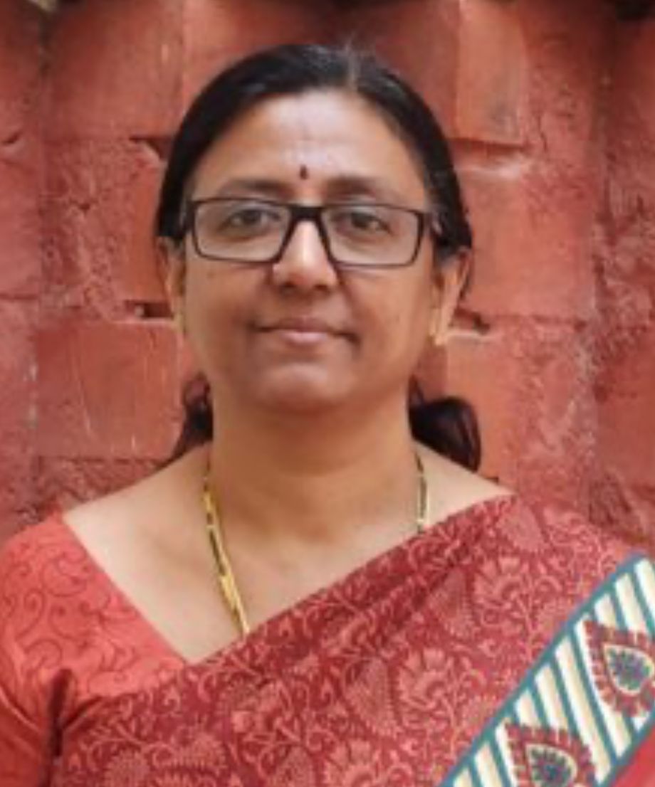 Headshot of Shobha Sundar