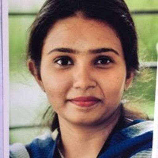 Headshot of Dr. Harshini Manohar