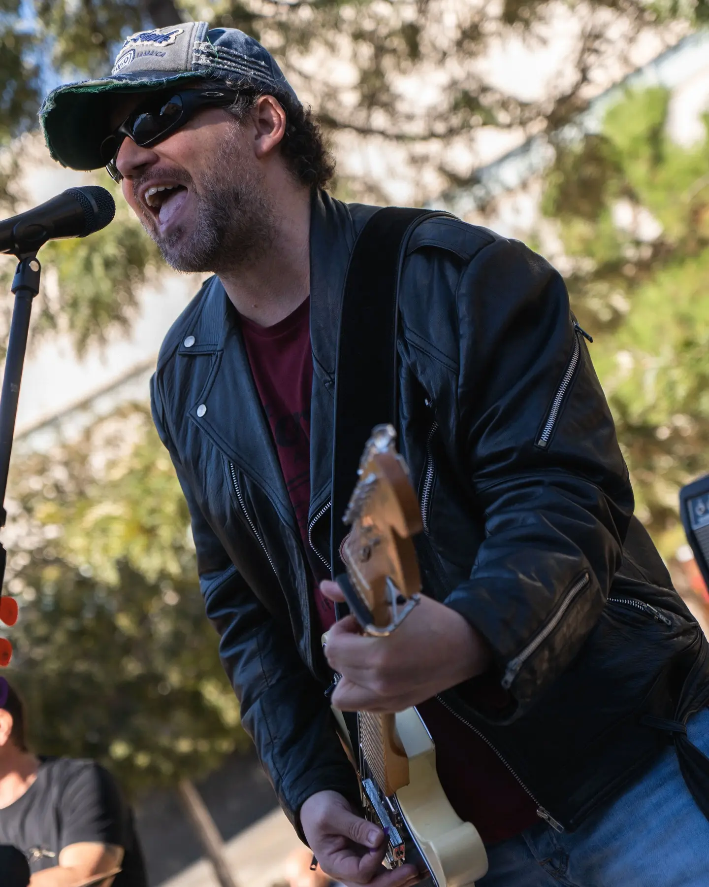 Vyvyan | Tributo Al Rock Catalán De Los 90